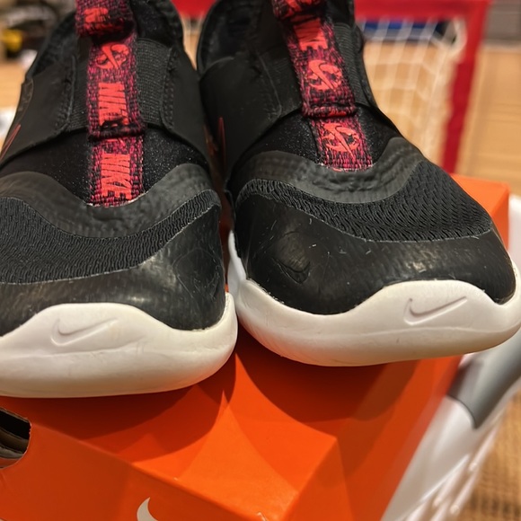 Nike Boys 11C Team Hustle 9 - Picture 3 of 5